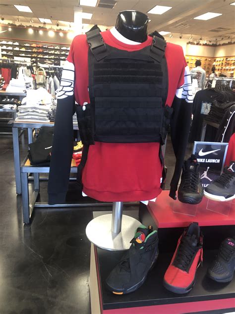 fake bulletproof vest clothing - bulletproof style vests no zippers.